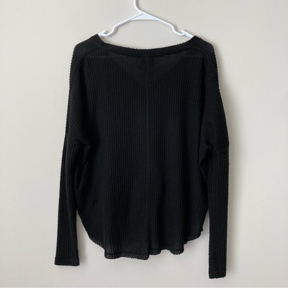 BUNDLE of 2 Out From Under Jojo Oversized Thermal Button-Front Tops from UO - Picture 5 of 12